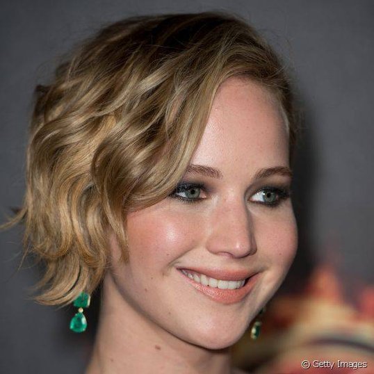 A 'Katniss' de 'Jogos Vorazes' aposta nos olhos carregados