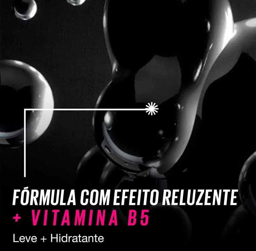 A máscara de cílios Firework de Maybelline NY possui efeito reluzente e brilho total