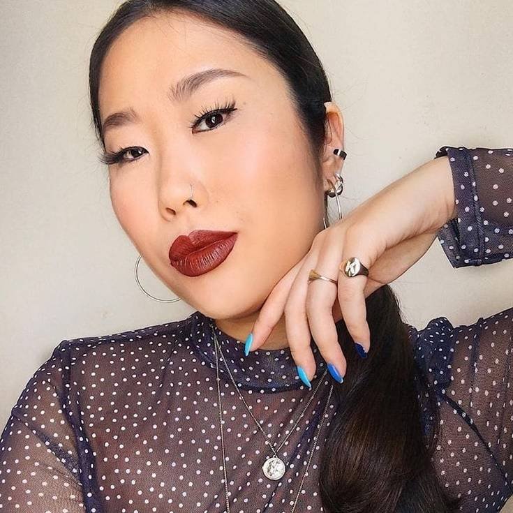 Maquiagem para olhos pequenos.