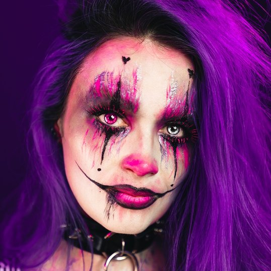 maquiagem de palhao cabelo roxo