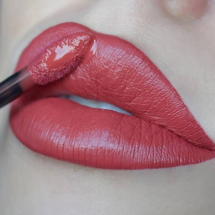 Maquiagem de vampira: saiba como fazer para arrasar no halloween