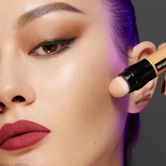 Make simples para o verão: confira 4 inspirações para você usar