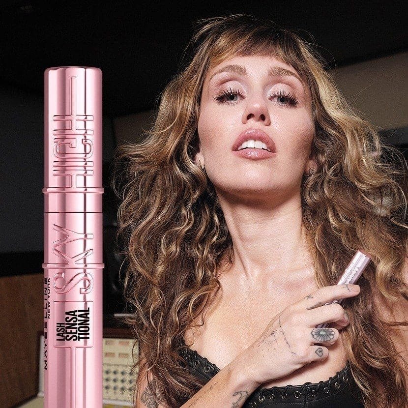 :/todos-os-produtos/maquiagem-para-os-olhos/mascara-de-cilios/mascara-de-cilios-sky-high