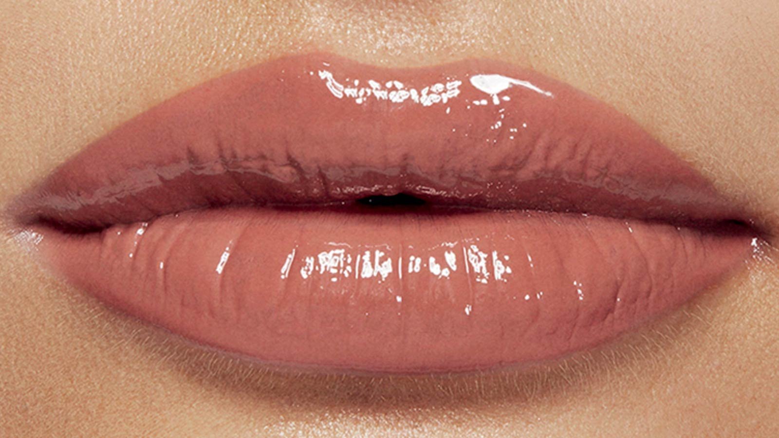 Lip macro6 Maybelline liftergloss 1
