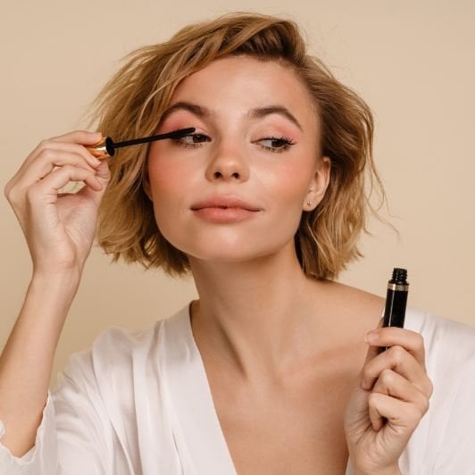 -/media/project/loreal/brand-sites/mny/americas/br/artigos/2026/olhos/mascara-de-cilios/lash-lifting/lash-lifting.jpg?rev=777e466b5ec94f6eade32a881658713f