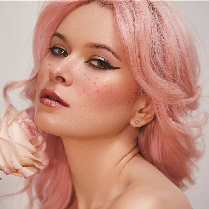 Imagem Soft girl: saiba o que é e como usar esse estilo de maquiagem | Maybelline NY